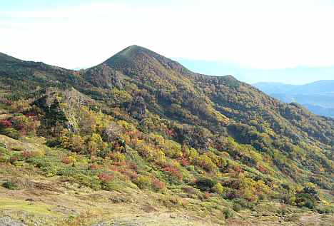 紅葉の五輪山を望むの画像