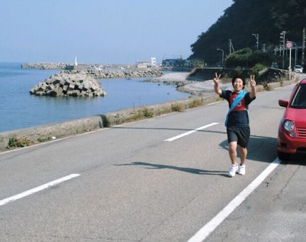 海沿いを走る１区の走者　　「ボッカーズ」のＢＡＮジュニア　　　06.11.5の画像