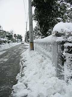 昨日夕方、家の前の県道です。