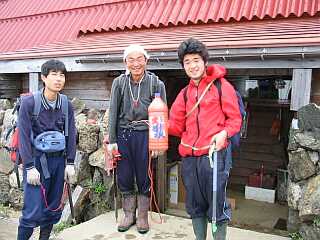 左から、山口クン、梅さん、孝太 左から、山口クン、梅さん、孝太