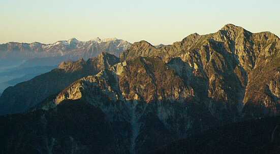 夕照の後立山連峰