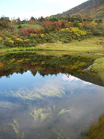 黒岩平付近にて 04.10.7 黒岩平付近にて 04.10.7の画像