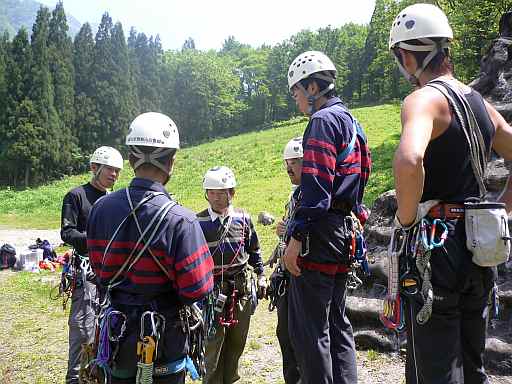 遭対協の訓練で 立山・文登研にて 05.5.28 遭対協の訓練で 立山・文登研にて 05.5.28の画像