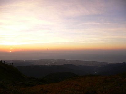 今日の夕焼け　　「バンザイの丘」からの画像