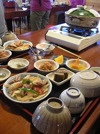 昨晩の、お客様メニュー 寒い夜には「湯豆腐」で 昨晩の、お客様メニュー 寒い夜には「湯豆腐」での画像