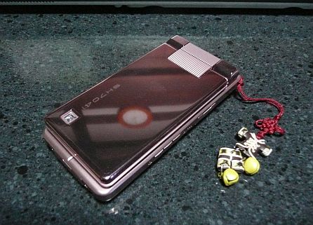 仕事でも、私をサポートして活躍してもらいたい、新しい携帯電話 仕事でも、私をサポートして活躍してもらいたい、新しい携帯電話の画像