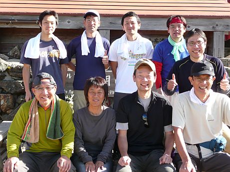 ようこそようこそ、朝日小屋へ! 写真