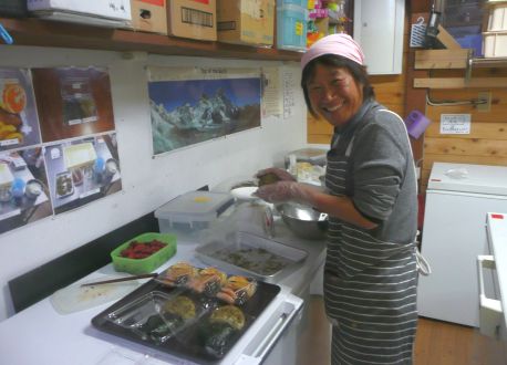 今日のお弁当は、3人分 心こめて作りました!! photo by gari 写真